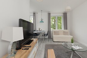 Studio for 4 Guests Gdynia by Renters