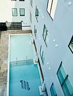 Motif on Nashville's Music Row