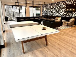 Motif on Nashville's Music Row