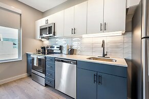 Motif on Nashville's Music Row