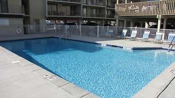 Gulf Village 201 1 Bedroom Condo by RedAwning