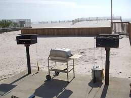 Gulf Village 201 1 Bedroom Condo by RedAwning