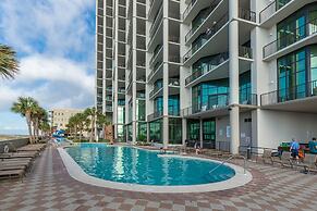 Phoenix West Ii 1817 4 Bedroom Condo by Redawning