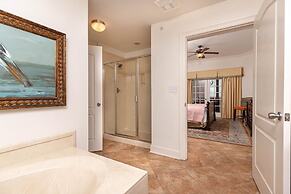 Phoenix West Ii 1817 4 Bedroom Condo by Redawning