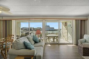 Thunder Island 139d 2 Bedroom Condo by RedAwning