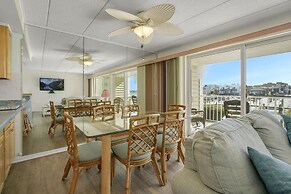 Thunder Island 139d 2 Bedroom Condo by RedAwning