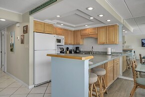Thunder Island 139d 2 Bedroom Condo by RedAwning