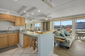 Thunder Island 139d 2 Bedroom Condo by RedAwning