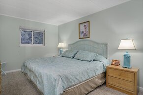 Thunder Island 139d 2 Bedroom Condo by RedAwning