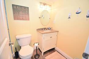 Quay 903 2 Bedroom Condo by Redawning