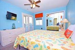 Seascape-heron Harbour 202-3 2 Bedroom Condo by RedAwning