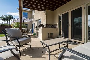 Margaret 5 Bedroom Home by RedAwning