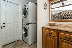 Margaret 5 Bedroom Home by RedAwning