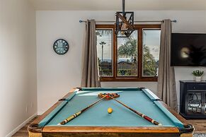 Margaret 5 Bedroom Home by RedAwning