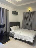 Lovely nb 3-bed House in Opebi