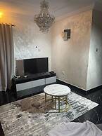 Lovely nb 3-bed House in Opebi