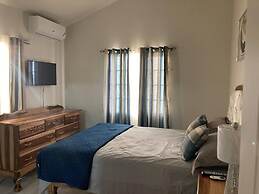 Immaculate 2-bed House in Discovery Bay