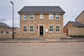 Peak District New Modern Cottage in Buxton