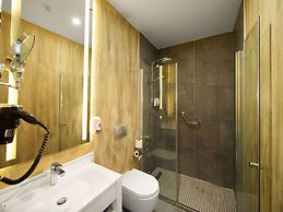 Ibis Istanbul Airport