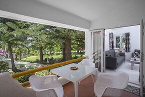 Elegant two Bedroom Apartment