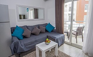 Last Minute Impeccable 2-bed Apartment