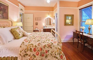 Grady House Bed & Breakfast