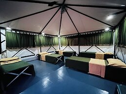 Backpackers Port Barton