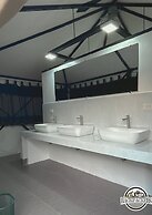 Backpackers Port Barton