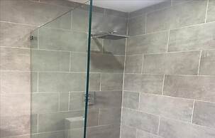 Stunning 3-bed Apartment in Rodney Bay