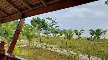 La Tranquilidad Beach Resort