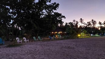 La Tranquilidad Beach Resort
