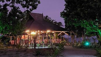 La Tranquilidad Beach Resort