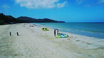 La Tranquilidad Beach Resort