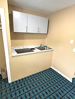 The Villager Motel