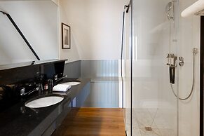 Maison du Lac Boutique Hotel