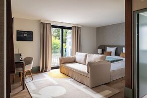 Maison du Lac Boutique Hotel