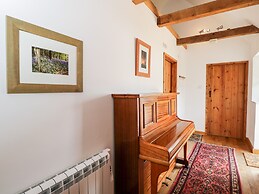 Little Barn