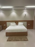 RED-AL Safa Suites