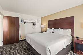 Cobblestone Hotel & Suites - Cullman