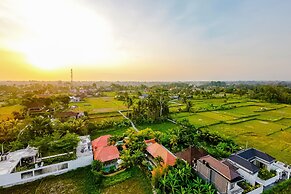 Nyaman Villas by EVDEkimi