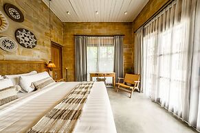 Nyaman Villas by EVDEkimi