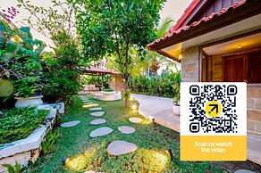 Nyaman Villas by EVDEkimi