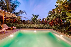 Nyaman Villas by EVDEkimi