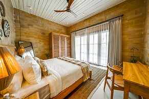 Nyaman Villas by EVDEkimi