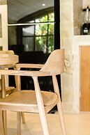 Nyaman Villas by EVDEkimi