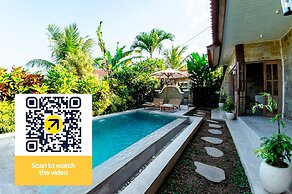 Nyaman Villas by EVDEkimi