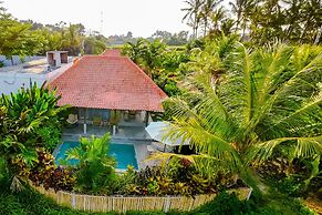 Nyaman Villas by EVDEkimi