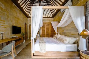 Nyaman Villas by EVDEkimi