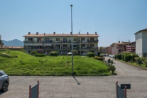 Interno 2 in Iseo With 1 Bedrooms and 1 Bathrooms