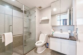 REM Rivergate Garden Pool Signature Apartments